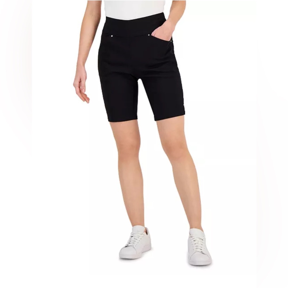 I.N.C. International Concepts
Women's Mid-Rise Pull-On Bermuda Shorts